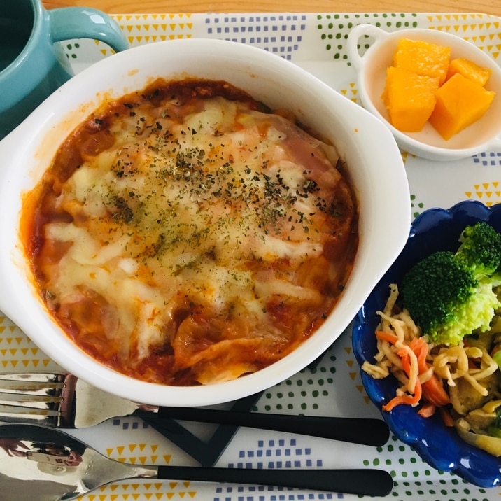 ワンタンの皮で豆腐と野菜とミートソースのラザニア